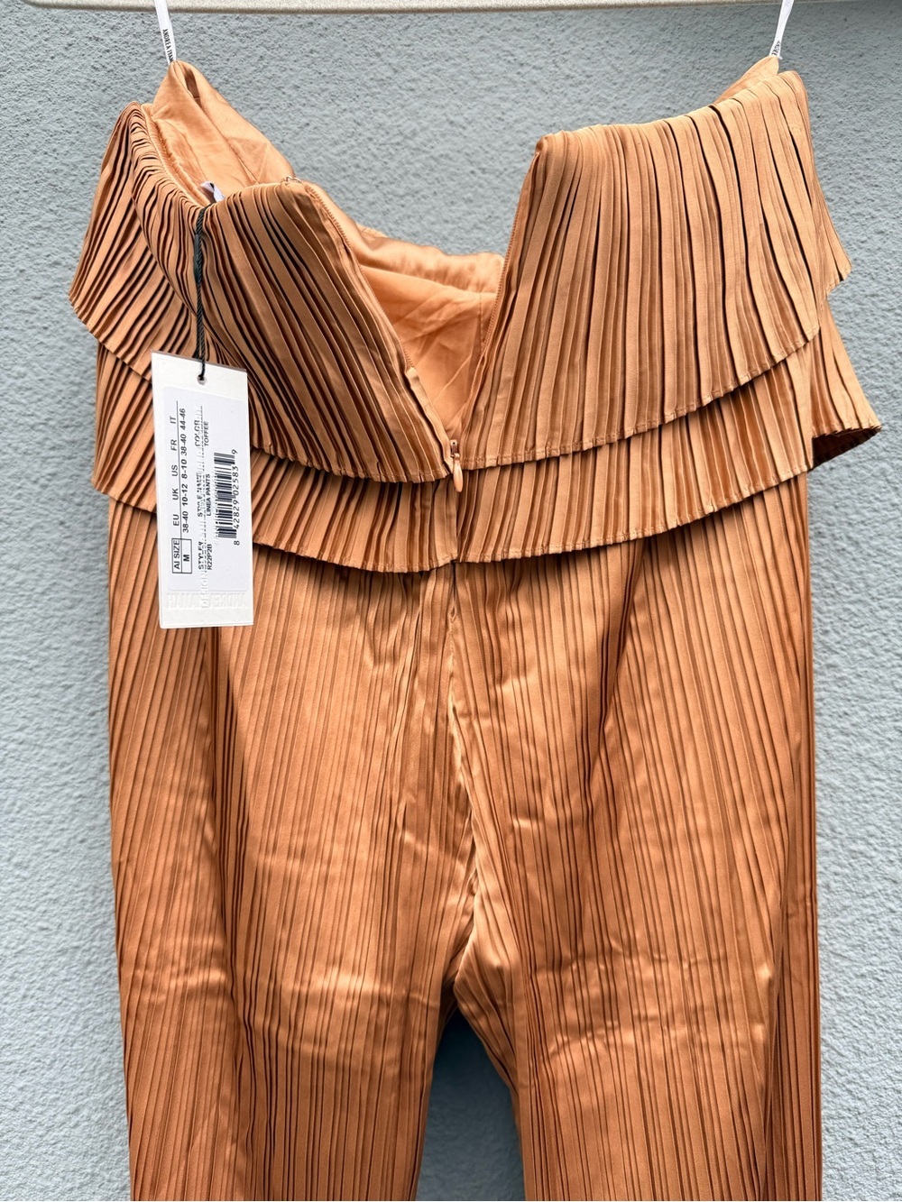 NWT - Andrea Iyamah Linea Pant, Size Medium - Picture 9 of 10